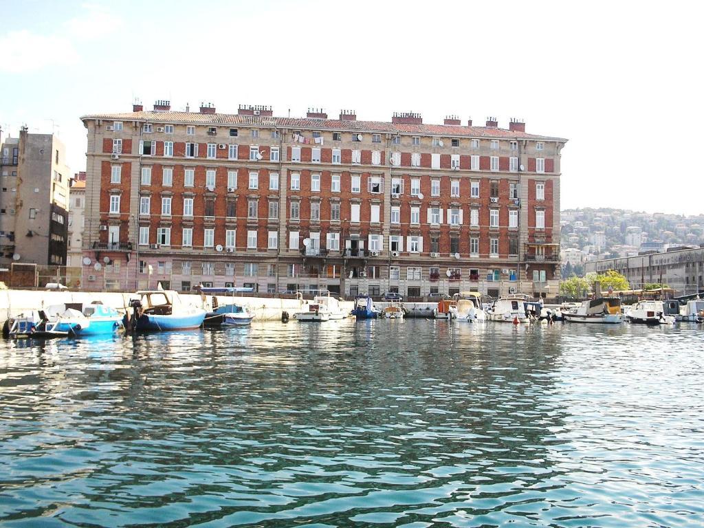 Rooms Center Demetrova Rijeka Exterior foto